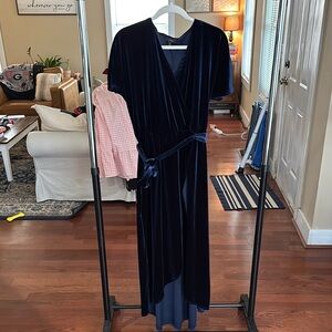 Luxology Blue Velvet V-neck Asymmetrical Cocktail Dress